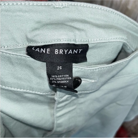 Lane Bryant Green High Rise Bermuda - Picture 6 of 6